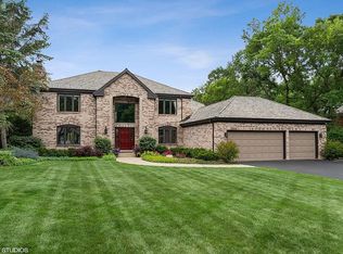 608 Buena Rd, Lake Forest, IL 60045