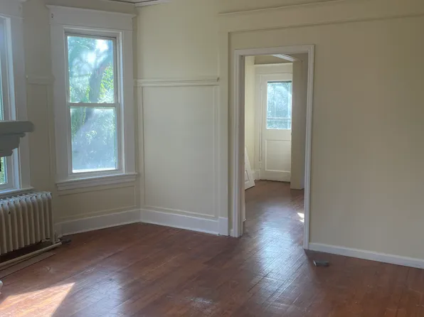 24 S Main Ave #2C, Albany, NY 12208