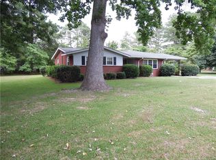 307 Highland Ave, Lumberton, NC 28358