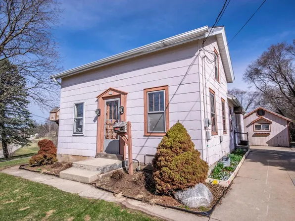 330 Budd STREET, Hartford, WI 53027