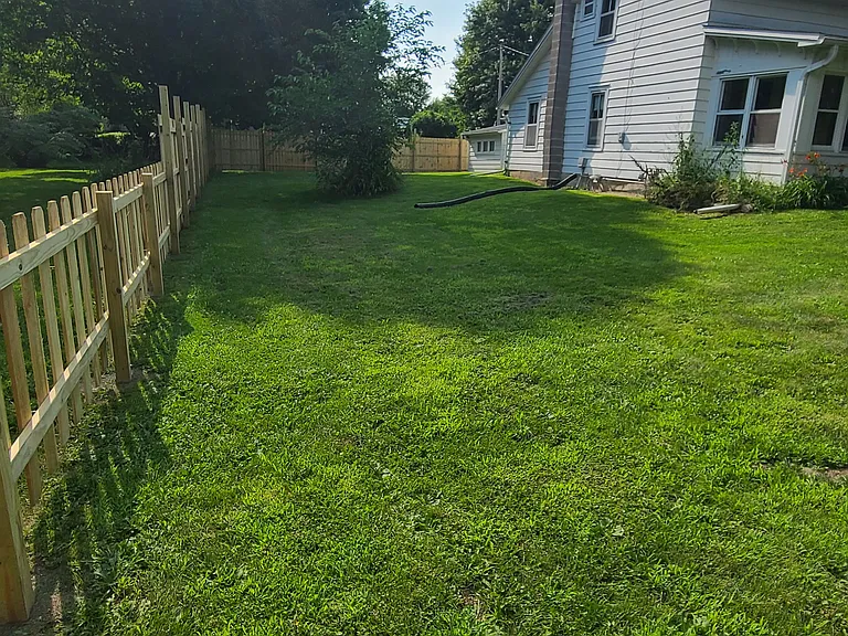 2653 S Mayfield Rd — Photo 4
