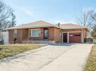 920 11th St, West Des Moines, IA 50265