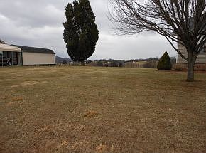 3rd image of 139 Sunrise Meadow Ct