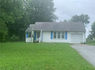 8201 Longview Rd, Kansas City, MO 64134