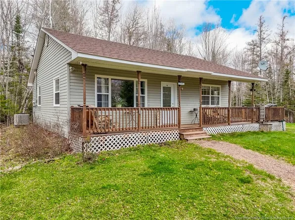 21 Gallagher Ln, Sheffield, NB E4B 1N8
