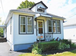 100 Egbert Rd, Bedford, OH 44146