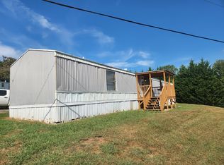 108 C Henry Barnes Dr, Candler, NC 28715