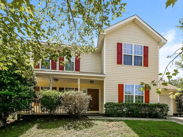 5502 Brook Falls Ct, Charlotte, NC 28269