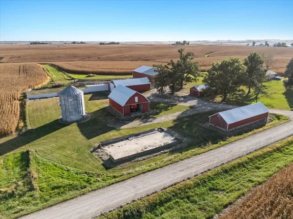 51st Street Ln, Walker, IA 52352