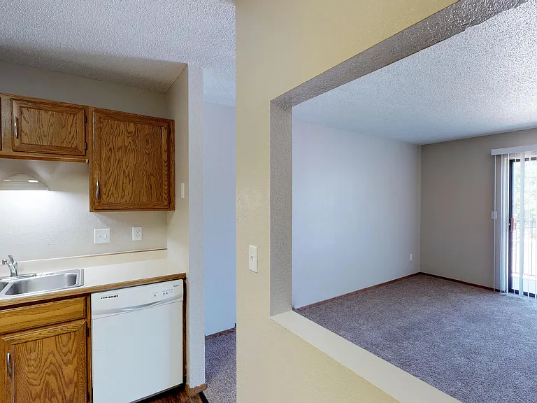 Oakwood Estates — Photo 38