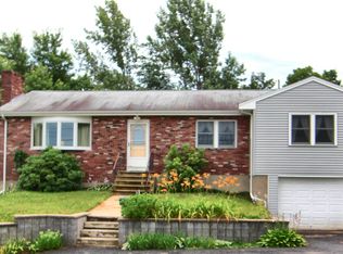 28 Harrison Ave, Peabody, MA 01960