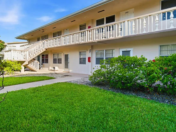 142 Norwich E, West Palm Beach, FL