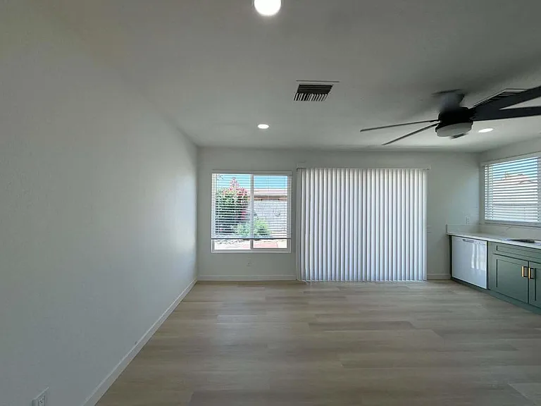 69150 San Susanna Ave — Photo 13