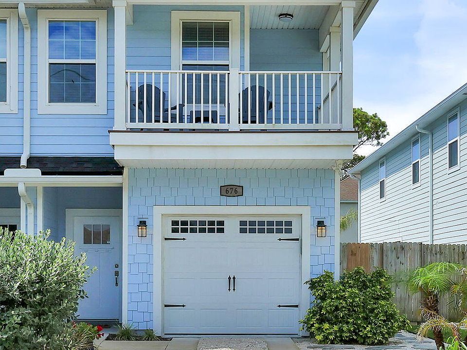 1st image of 676 10TH Avenue S