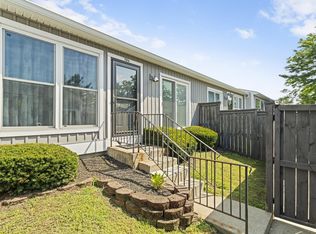 786 Timber Way Dr #13-B, Columbus, OH 43085