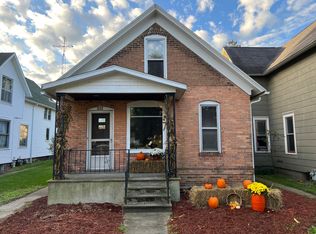 822 Michigan Ave, Saint Joseph, MI 49085