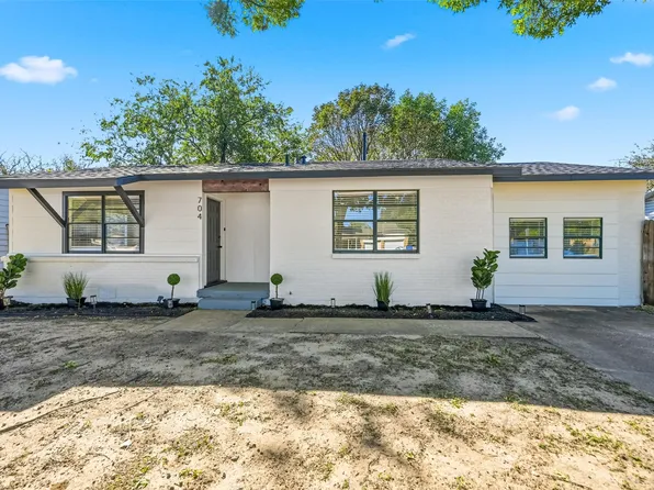 704 Tanglewood Dr, Hurst, TX 76053