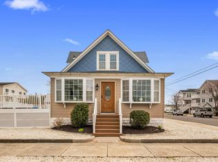 4217 Hudson Ave, Wildwood, NJ 08260