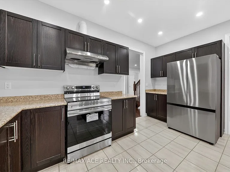 10 Gusul Ave — Photo 17