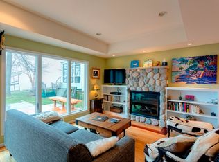 2309 Middleton Beach Rd, Middleton, WI 53562