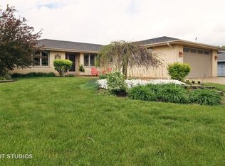 3515 Golf Ave, New Lenox, IL 60451