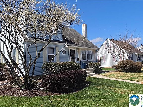 3rd image of 522 Rentzheimer Dr