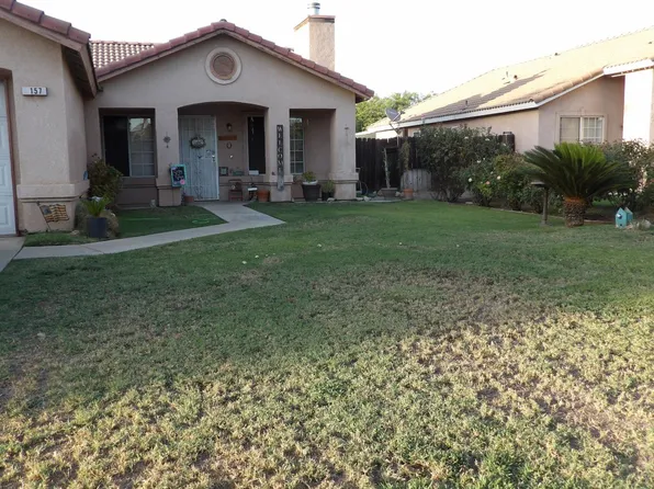 157 Lindquist St, Kingsburg, CA 93631