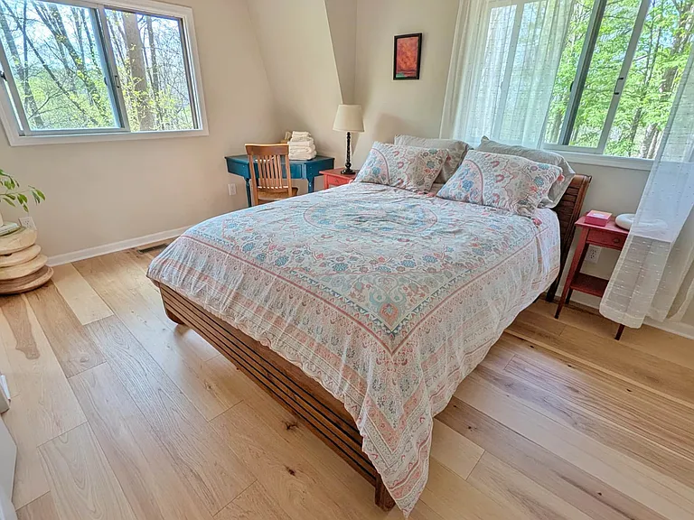 617 Norton Fork Rd — Photo 2