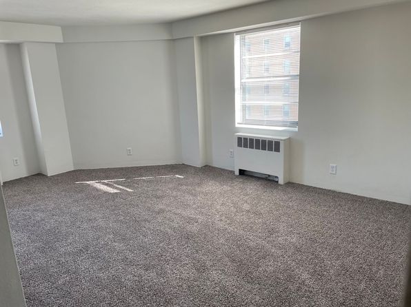 2235 Saint Marys Ave APT 517