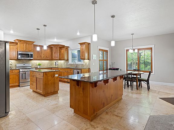 4th image of 862 E Kaibab Trail Dr