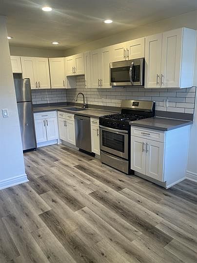 1st image of 6725 E Earll Dr #1