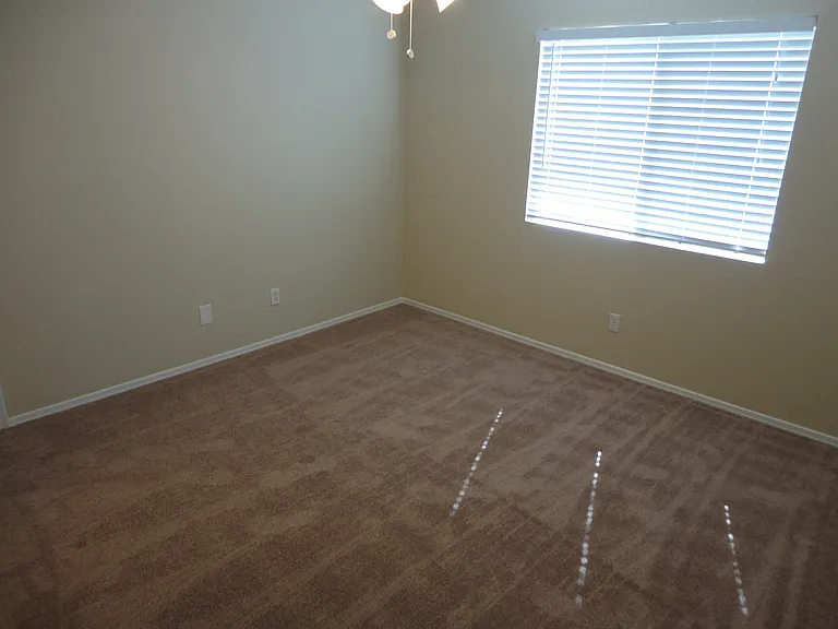 6217 W Warner St — Photo 7