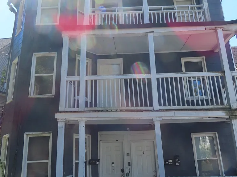 7 Ridgewood St #2 — Photo 3