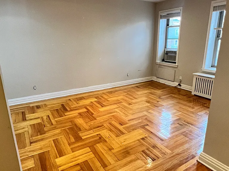 48-18 43rd St #6C — Photo 9
