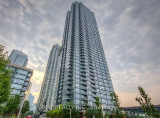11 Brunel Ct #1512, Toronto, ON M5V 3Y3