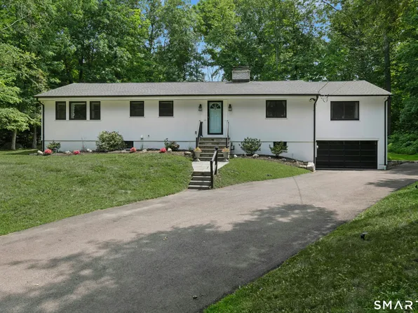 24 Smoke Hill Drive, Stamford, CT 06903