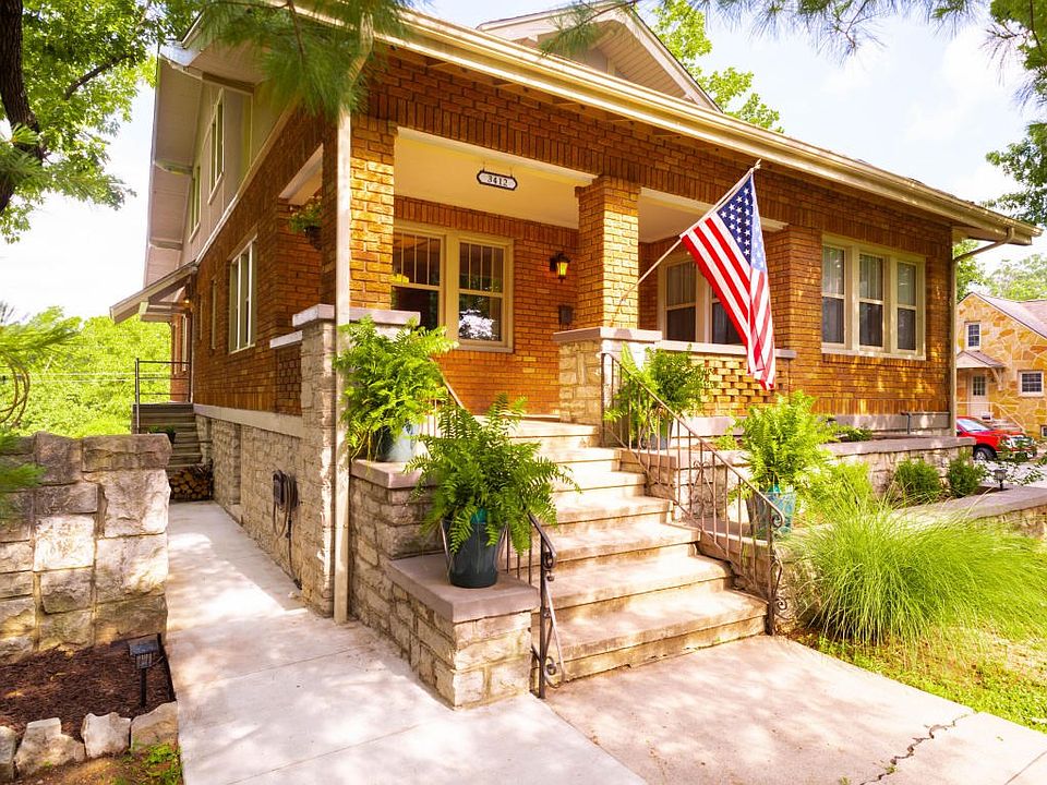 Craftsman-style Home