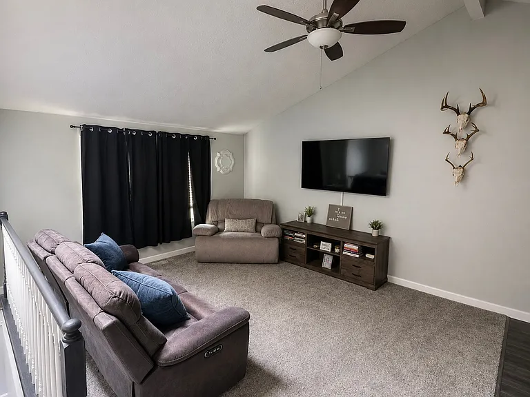 3973 Basswood Ave — Photo 3