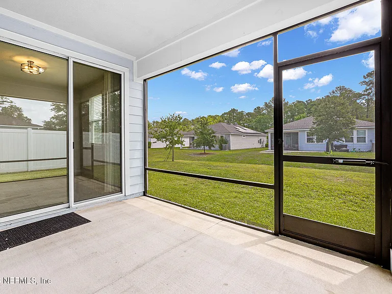 14407 Spring Light Cir — Photo 34