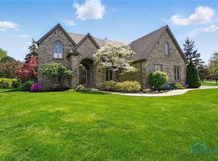 29213 Belmont Farm Rd, Perrysburg, OH 43551