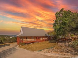 1174 Highland Terrace Dr, Canyon Lake, TX 78133