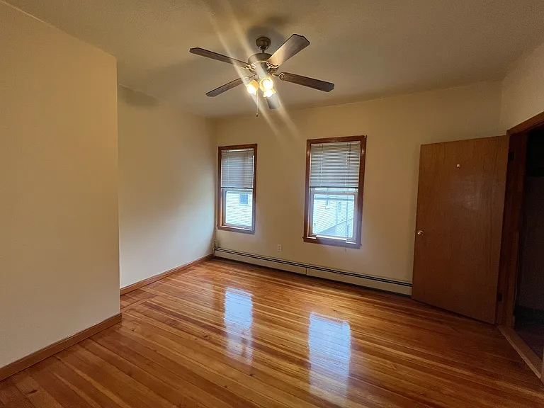 4 Boston Ave #6 — Photo 26