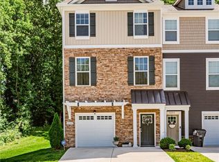 12216 Haydon Pl, Midlothian, VA 23113