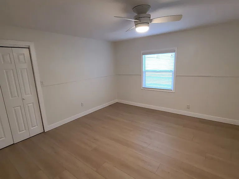 7846 Stewart And Gray Rd #7846.5 — Photo 6