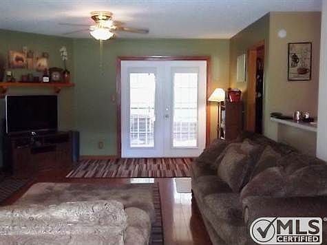 4th image of 1256 Cottonwood Dr