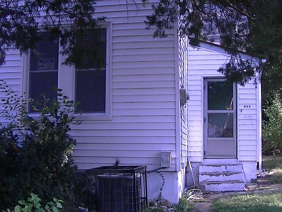 4th image of 349 Horn Ave