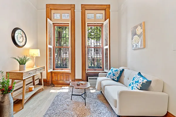 Sold by Compass | media 8