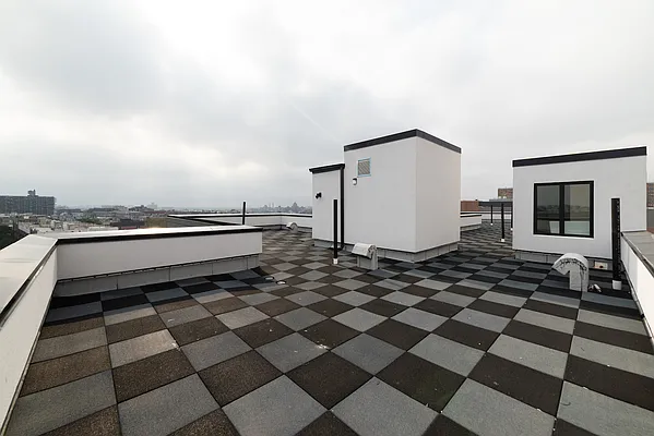 Rented by Joel Scharf, LREB | media 20