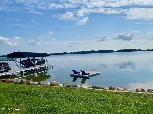 43552 W Paul Lake Dr, Perham, MN 56573