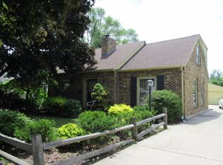 409 75th St, Kenosha, WI 53143